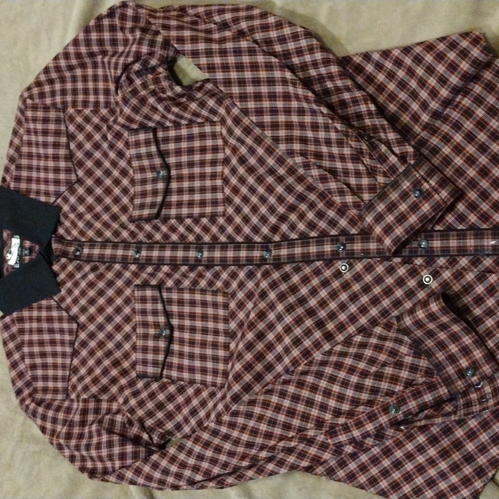 Mens Red and Black Button up Medium Express